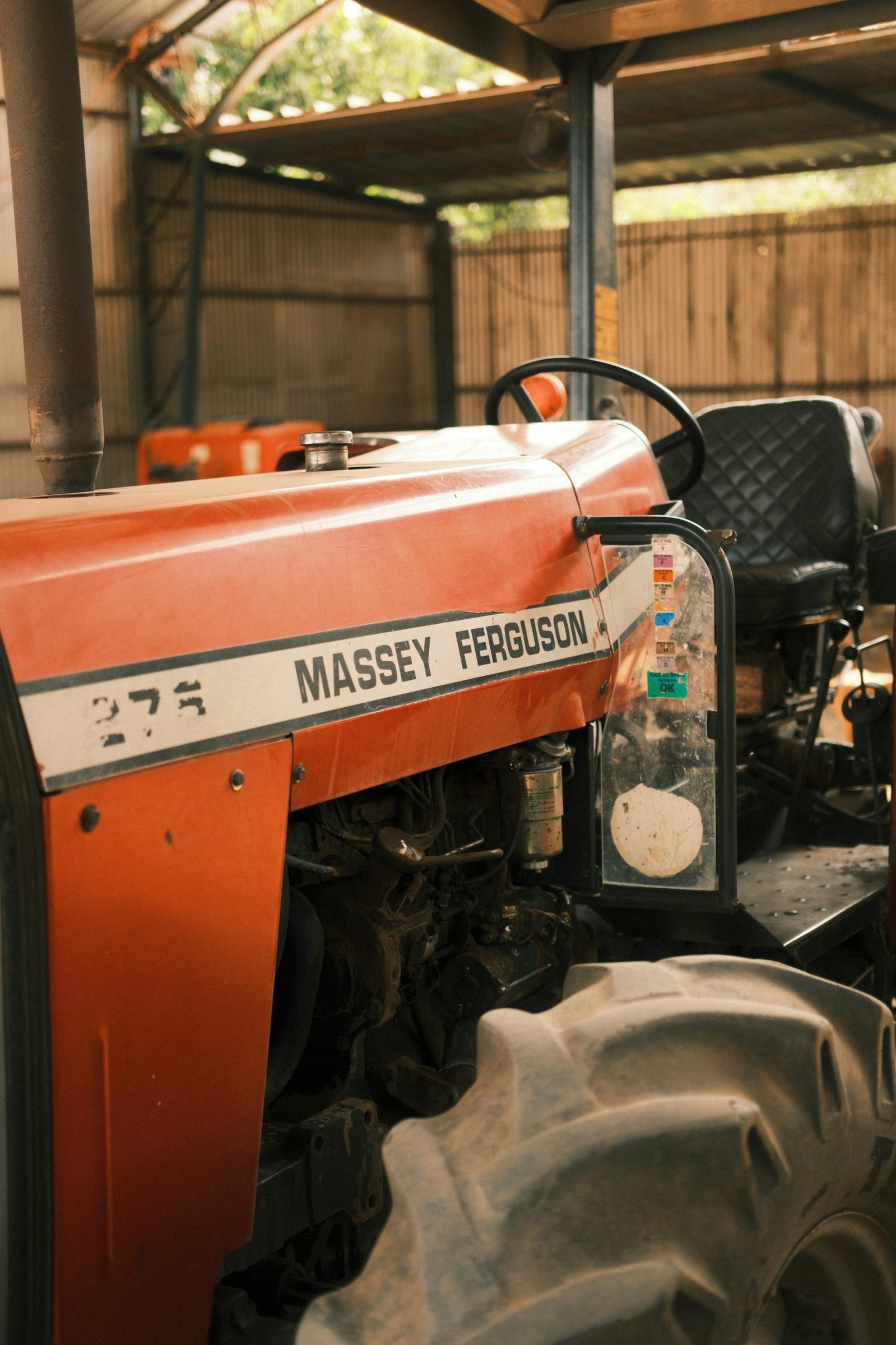 Massey Ferguson 275 tractor in field